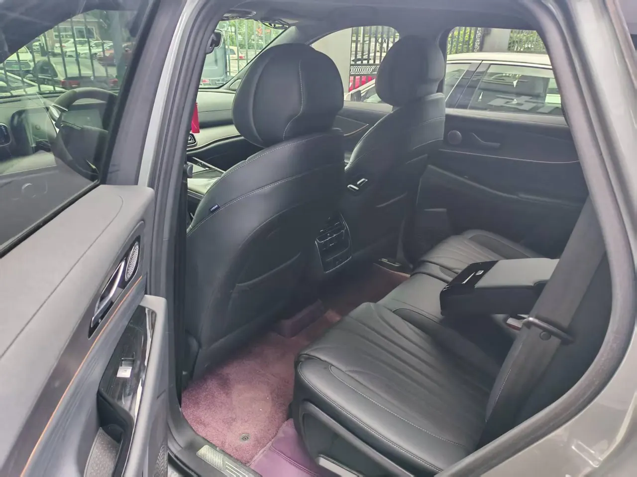 Chery 2025 Ruihu 9 2.0T Two-Drive Premium Edition 5-seat Automatic Gear 2