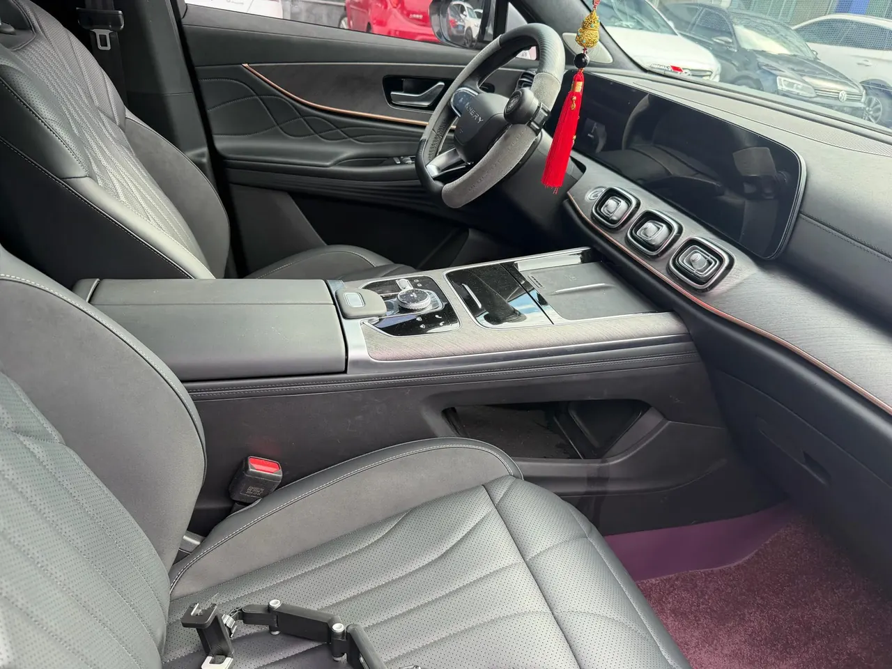 Chery 2025 Ruihu 9 2.0T Two-Drive Premium Edition 5-seat Automatic Gear 4