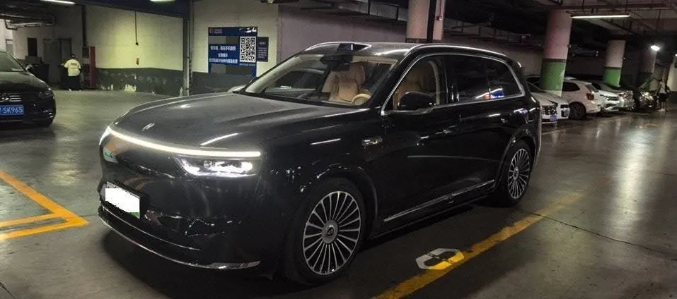 Open image lightbox: AITO 2025 AITO M8 Ultra 53.4kWh 6-seat automatic gear