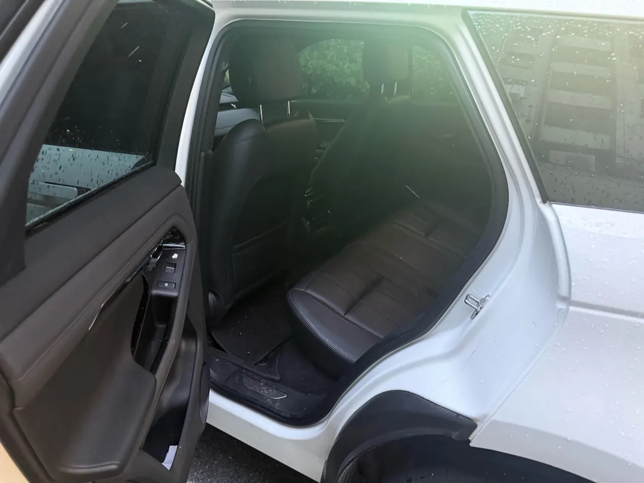 Land Rover 2020 Range Rover Aurora 48V 2.0T 249PS R-DYNAMIC SE Sports Technology Edition Automatic Gear 4