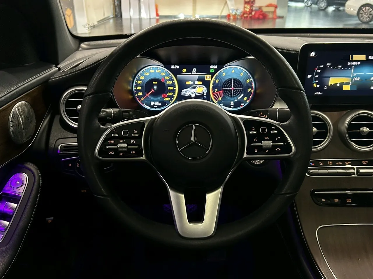 Mercedes Benz 2021 GLC 300 L 4MATIC 2.0T Dynamic Automatic 12
