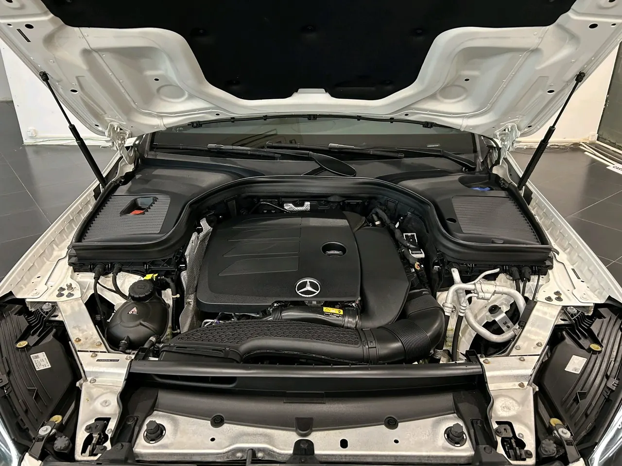 Mercedes Benz 2021 GLC 300 L 4MATIC 2.0T Dynamic Automatic 8