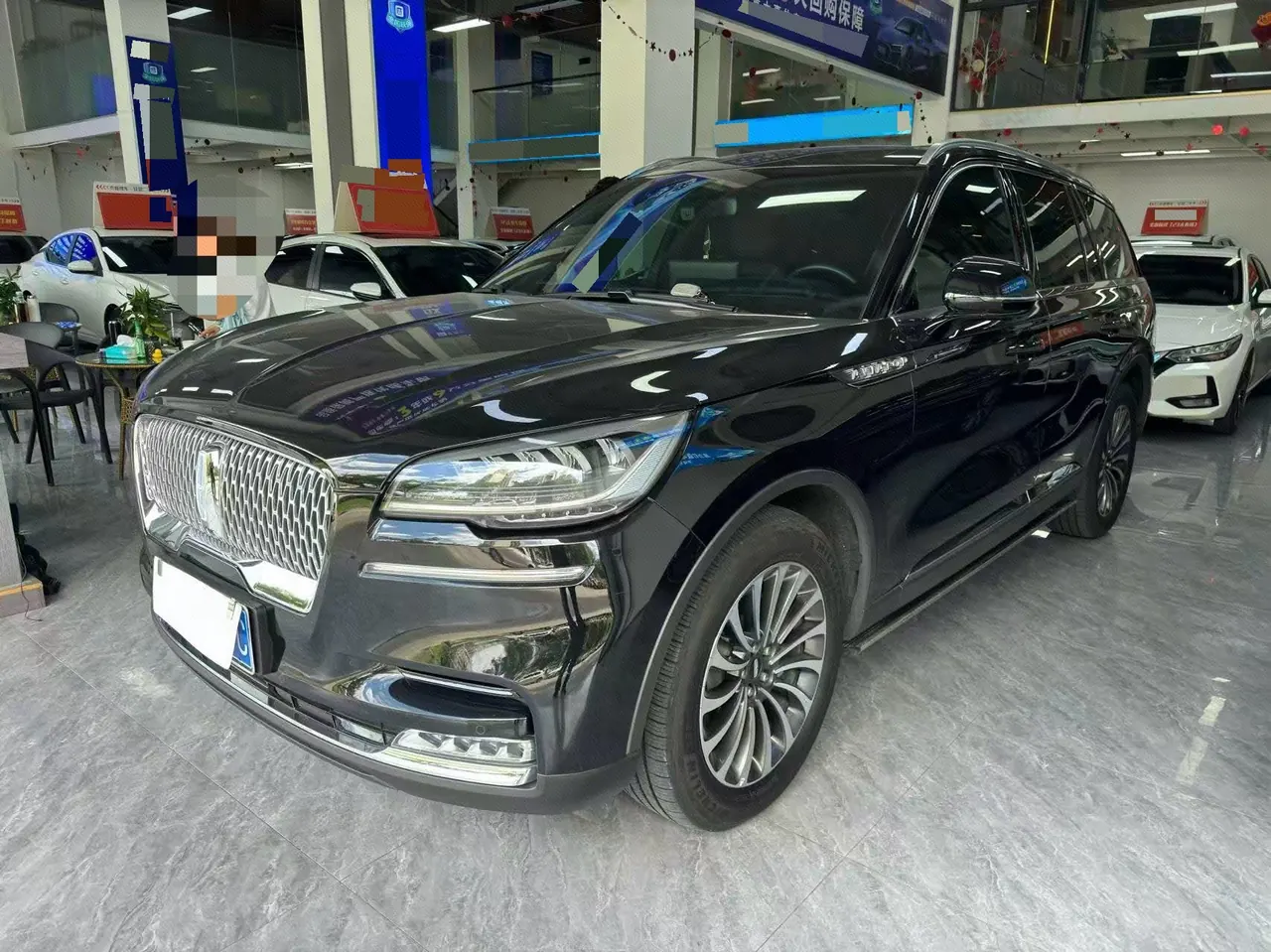 打开图片灯箱:Lincoln 2023 aviator 3.0T V6 4-wheel drive elegant cruise version 6-seat automatic gear