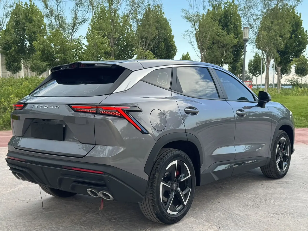 Jetour 2025 Dasheng 1.5T to Perfect Edition Automatic Gear 4