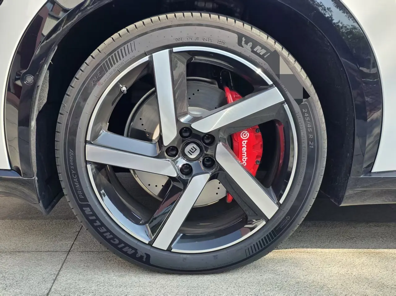 MI 2025 YU7 Long Endurance High Performance Four-wheel Drive Max Edition Automatic Gear 4