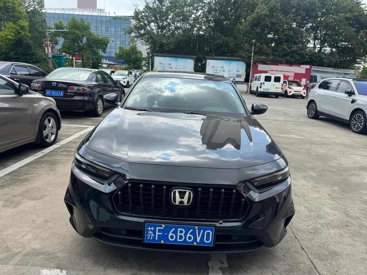 Honda 2025 INSPIRE (Yingshi Pai) 1.5T Stepless 260TURBO Elegant Automatic Gear 10