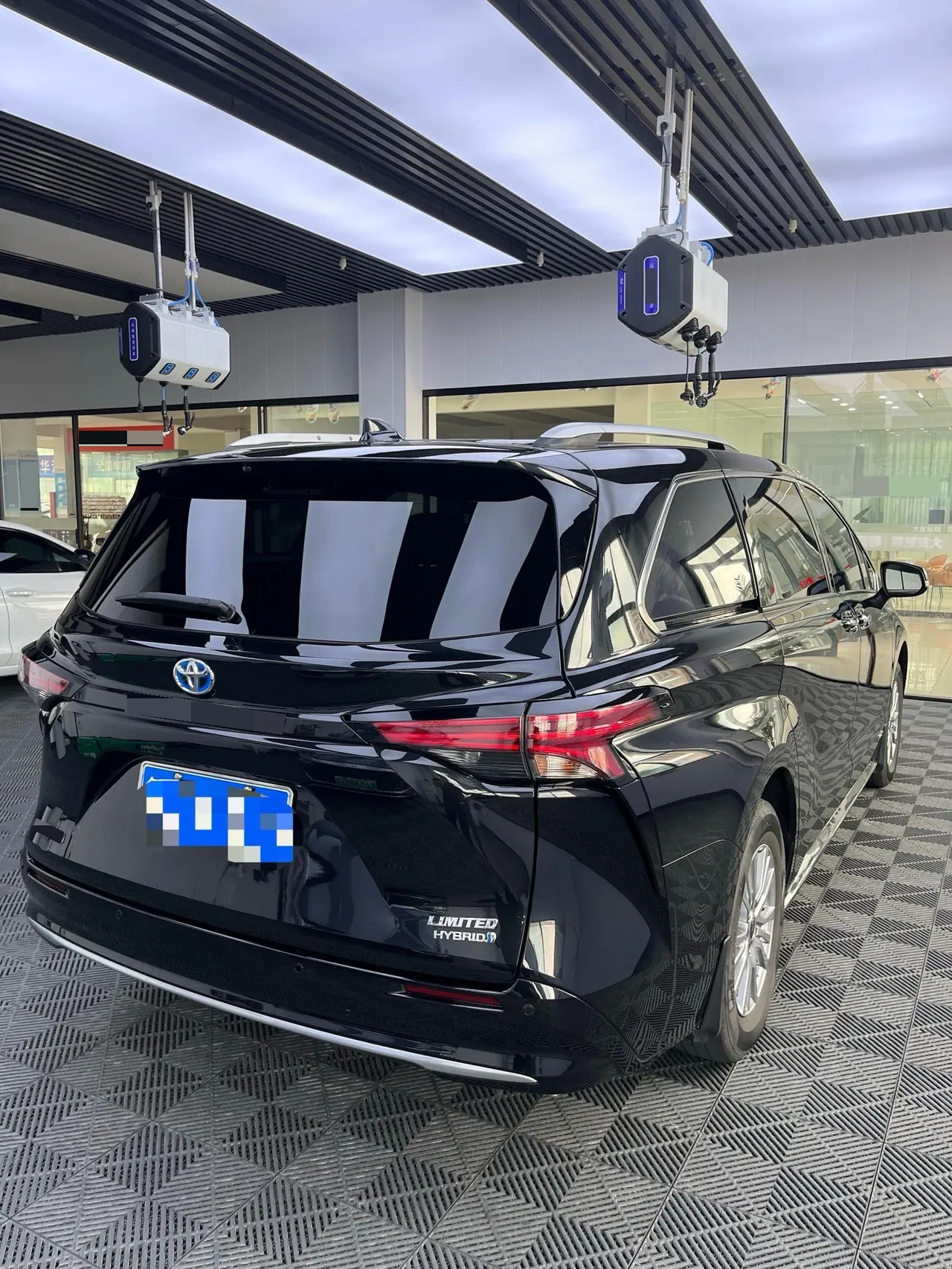 Toyota 2021 Sai 2.5 Stepless Premium Edition Automatic Gear 2