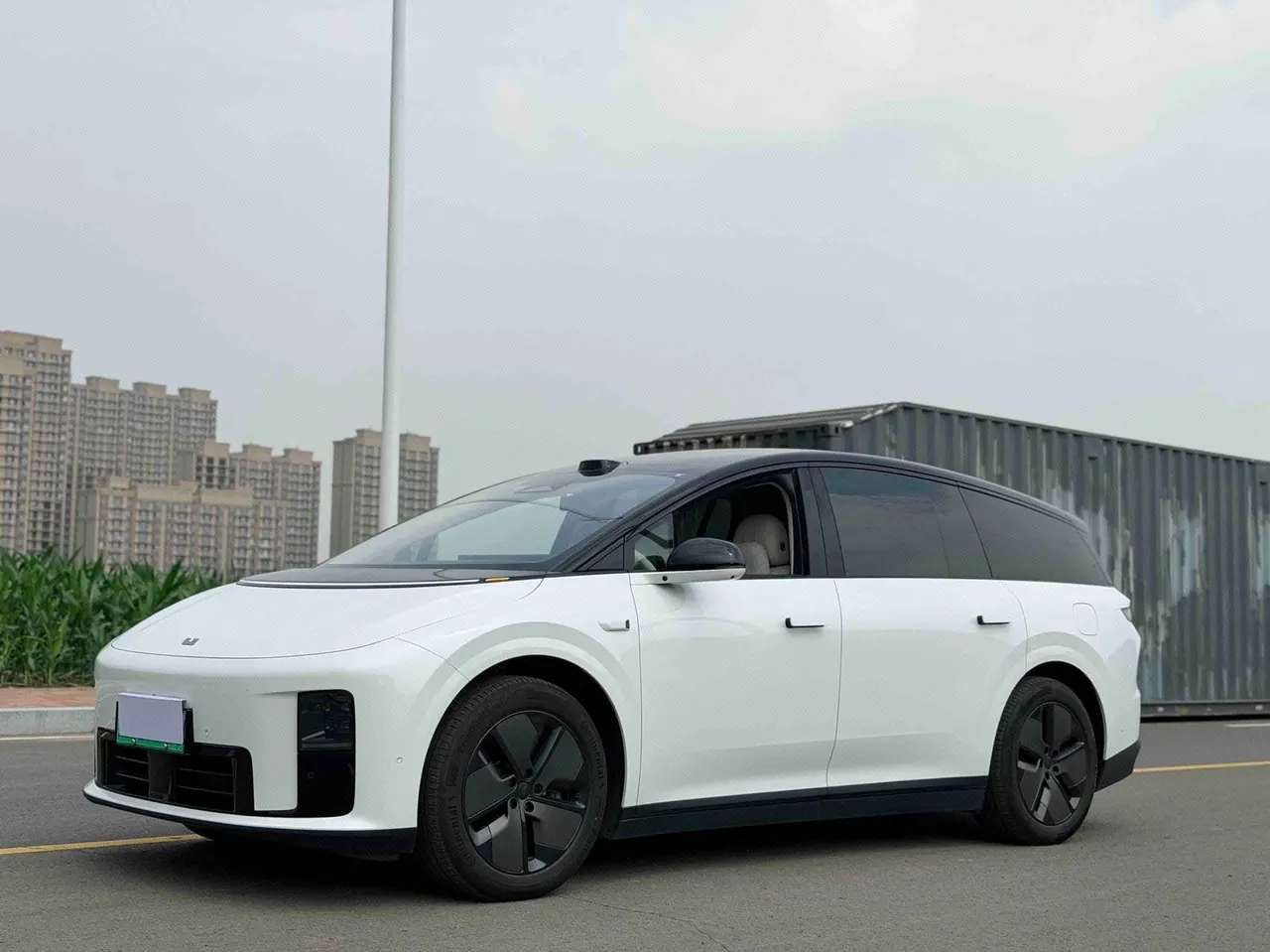 Open image lightbox: Li 2025 i8 Standard Edition Automatic Gear