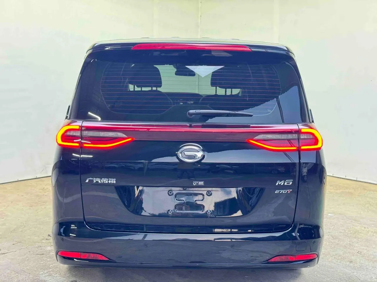 Chuanqi 2021 M6 1.5T 270T Deluxe Edition 7-seat Automatic Gear 5