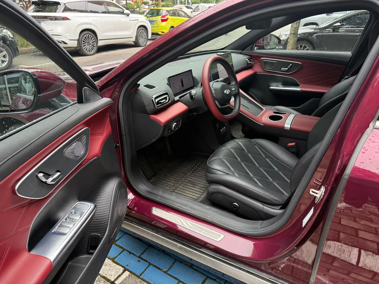 Chery 2025 Fengyun A9L 1.5T Brilliant Four-wheel Drive Peak Edition Automatic Gear 3