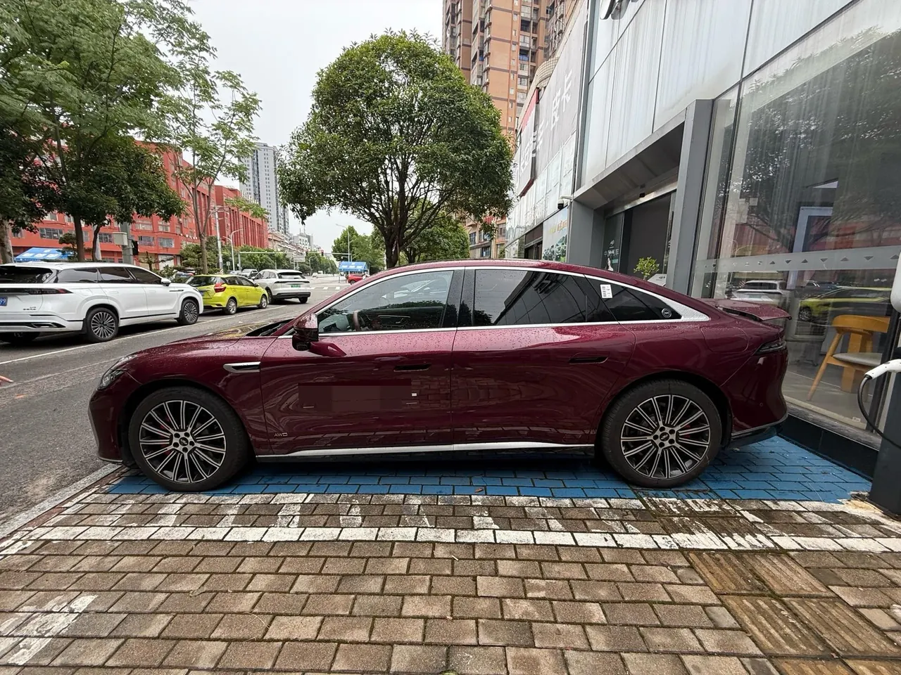 Chery 2025 Fengyun A9L 1.5T Brilliant Four-wheel Drive Peak Edition Automatic Gear 6