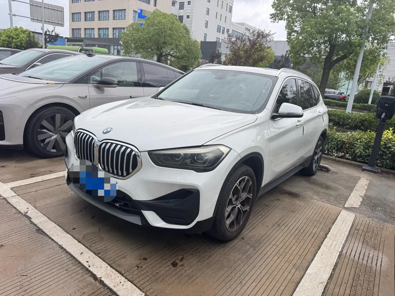 Open image lightbox: BMW 2021 X1 sDrive25Li 2.0T Leading Automatic Gear