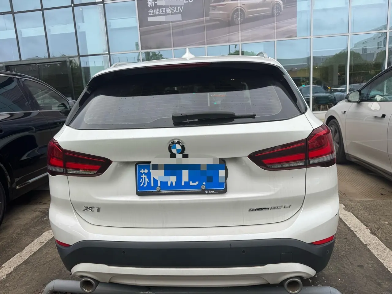 BMW 2021 X1 sDrive25Li 2.0T Leading Automatic Gear 3