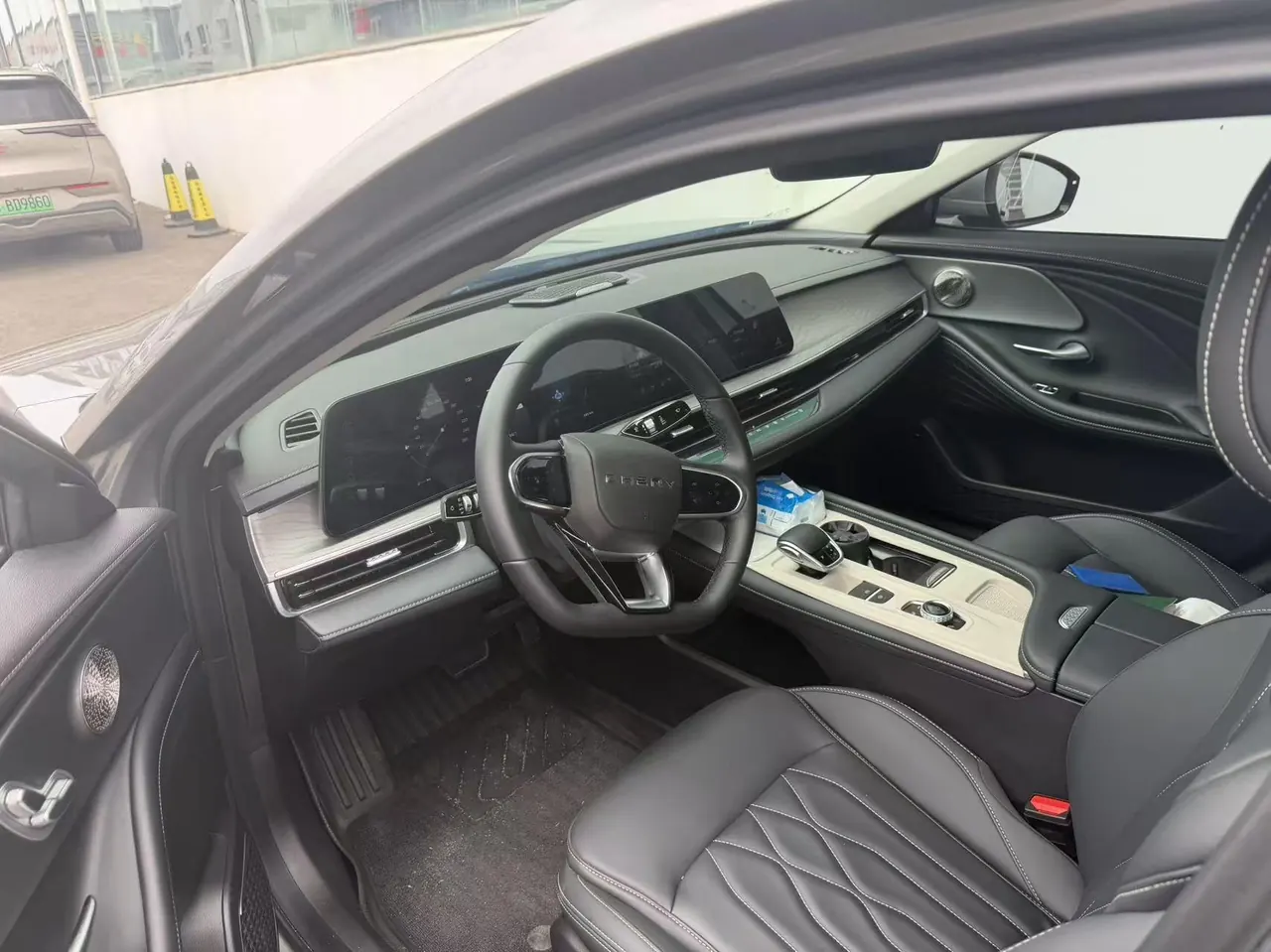 Chery 2025 Erez 8 1.6T Intelligent Automatic Gear 3