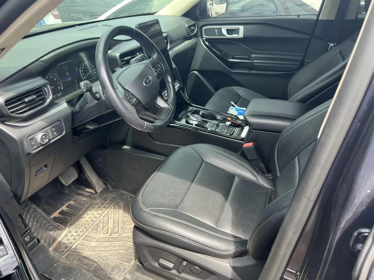Ford 2020 Explorer 2.3T EcoBoost 14250.00g Drive Fashion Edition 6-seat Automatic Gear 3