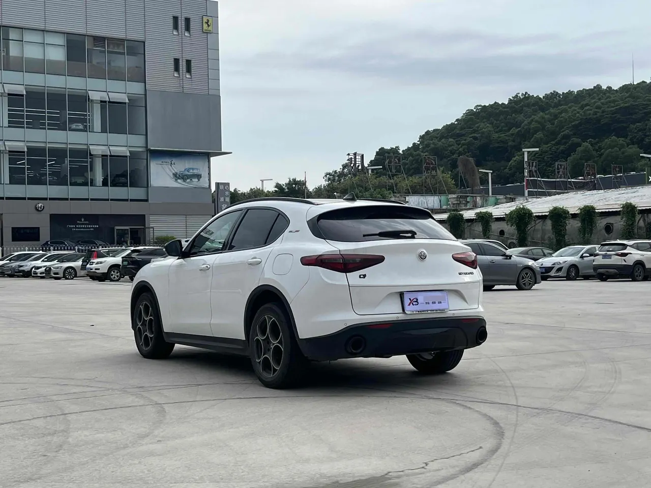Alfa-Romeo Stelvio (Imported) 2021 Stelvio 2.0T 280HP Deluxe Automatic Gear 2