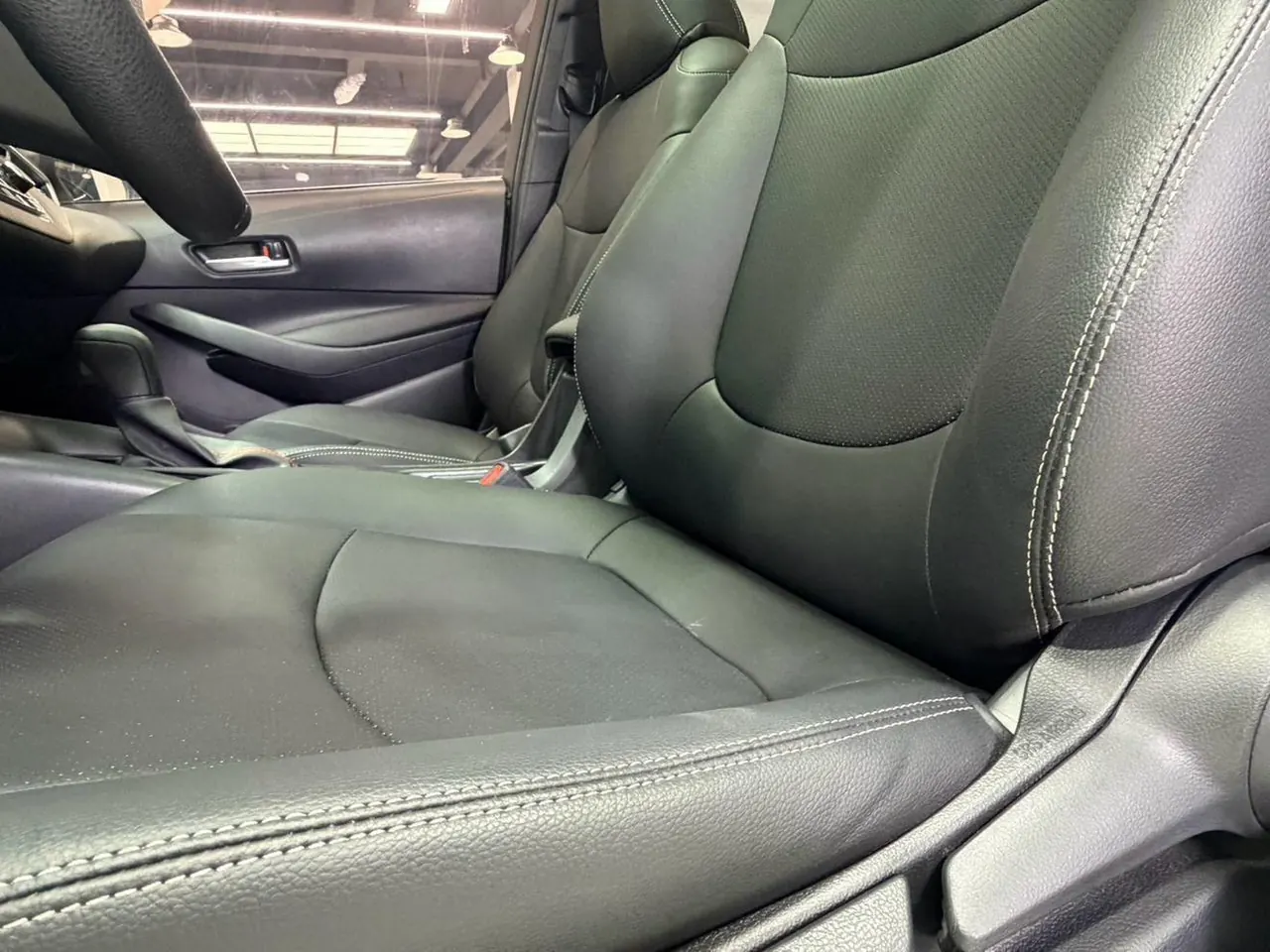 Toyota 2021 corolla 1.2T stepless elite version of automatic gear 14