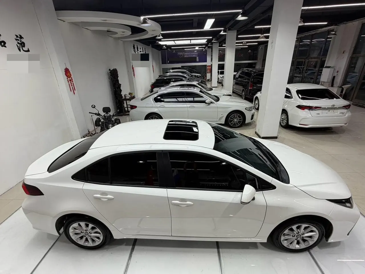 Toyota 2021 corolla 1.2T stepless elite version of automatic gear 6