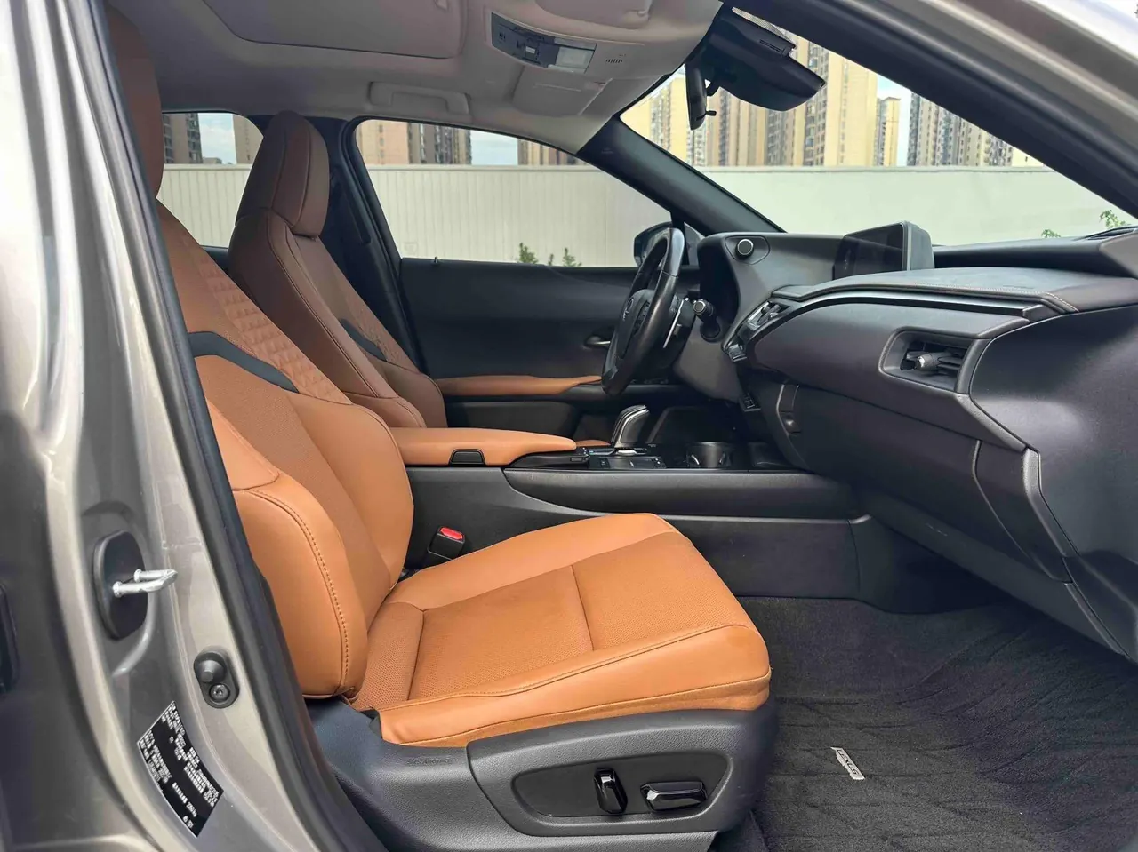 Lexus UX New Energy (Imported) 2020 UX 300e Pure Yue Edition Automatic Gear 9