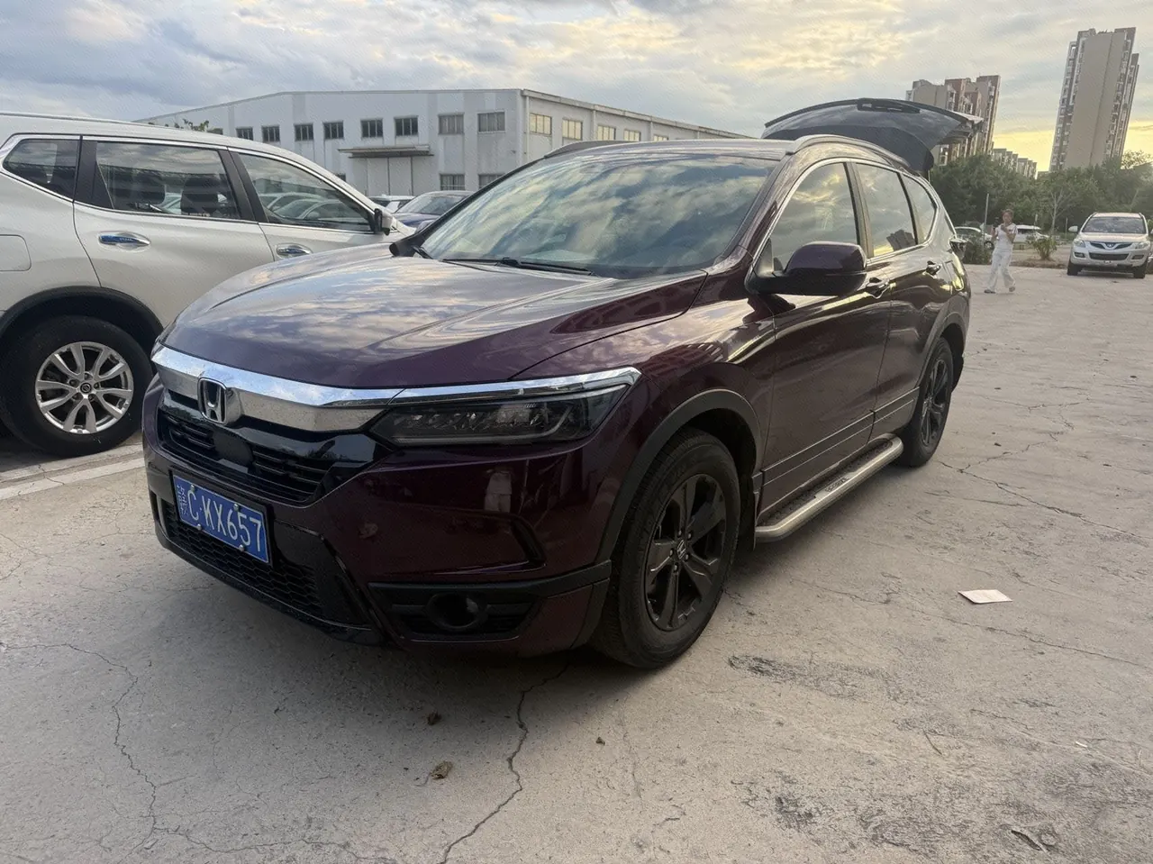 打开图片灯箱:Honda 2020 Hao Ying 1.5T Stepless 240TURBO Two-Drive Deluxe Automatic Gear