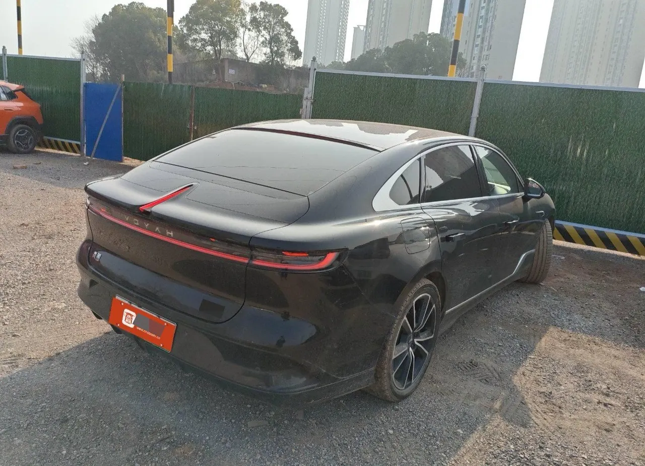 Voyah 2024 models chasing light PHEV 1.5T four-wheel drive ultra-long endurance flagship automatic gear 2