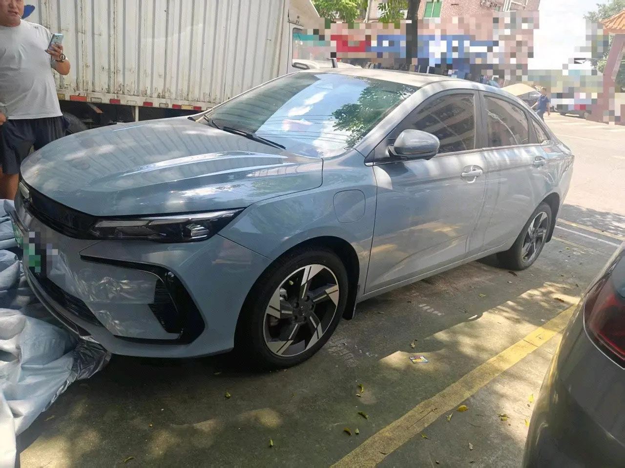Geely 2024 Imperial L Hi P 1.5TD Longteng Pro 100KM Excellent Automatic Gear - View 1