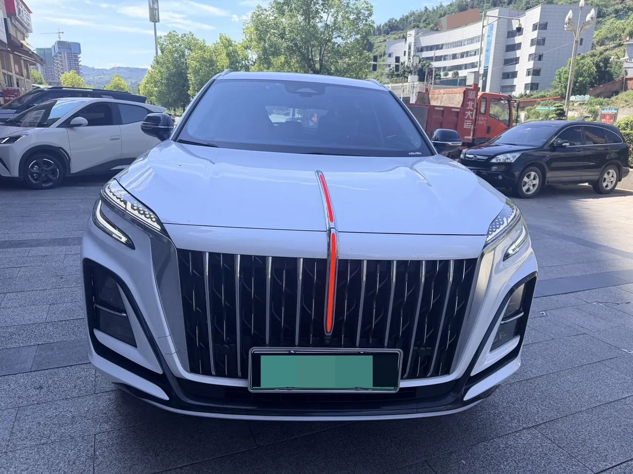 HongQi 2024 HS3 PHEV 1.5T 115km Strong Edition Automatic Gear 2