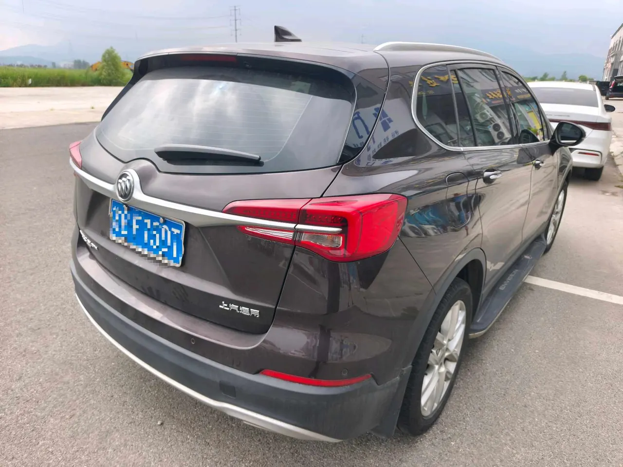 Buick 2020 Angkewei 2.0T 28T 4-wheel drive elite automatic gear 3