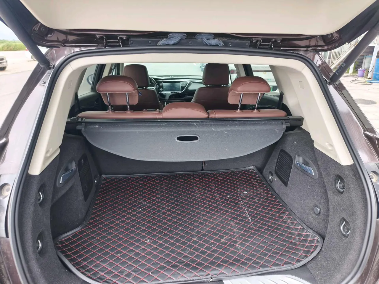 Buick 2020 Angkewei 2.0T 28T 4-wheel drive elite automatic gear 4