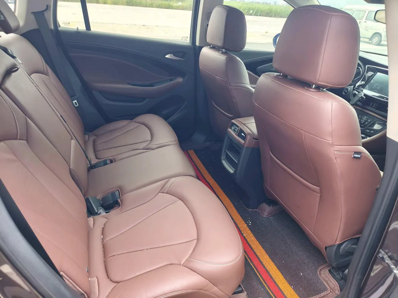 Buick 2020 Angkewei 2.0T 28T 4-wheel drive elite automatic gear 5