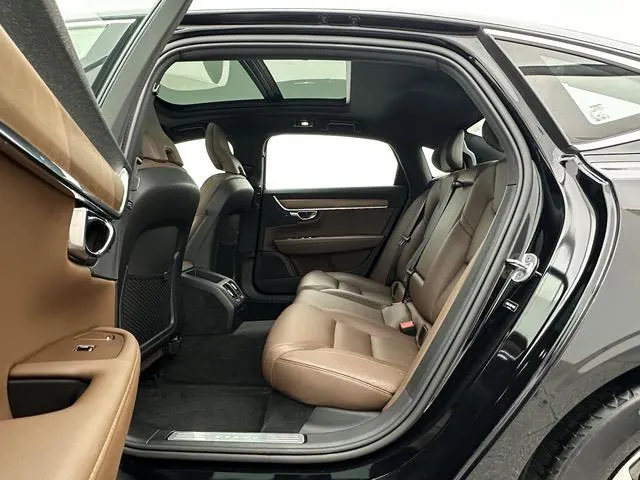 Volvo 2024 S90 48V 2.0T B5 Zhiyi Deluxe Edition Automatic Gear 9