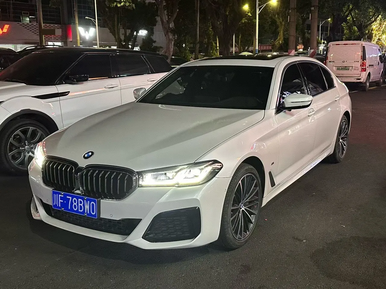 Open image lightbox: BMW 5 Series 2022 530Li 2.0T Leading M Sports Suit (Modified) Automatic Gear