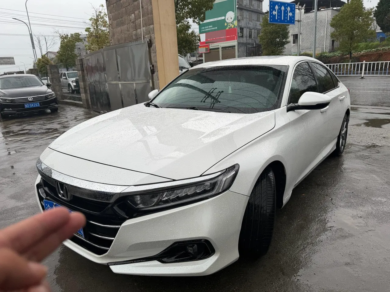 Open image lightbox: Honda 2022 10th Generation Accord 1.5T Stepless 260TURBO Deluxe Automatic Gear