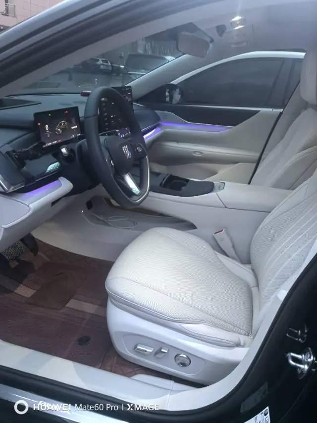 Buick 2026 L7 Luxury to Enjoy Free and unfettered Smart Travel Edition Automatic Gear 7
