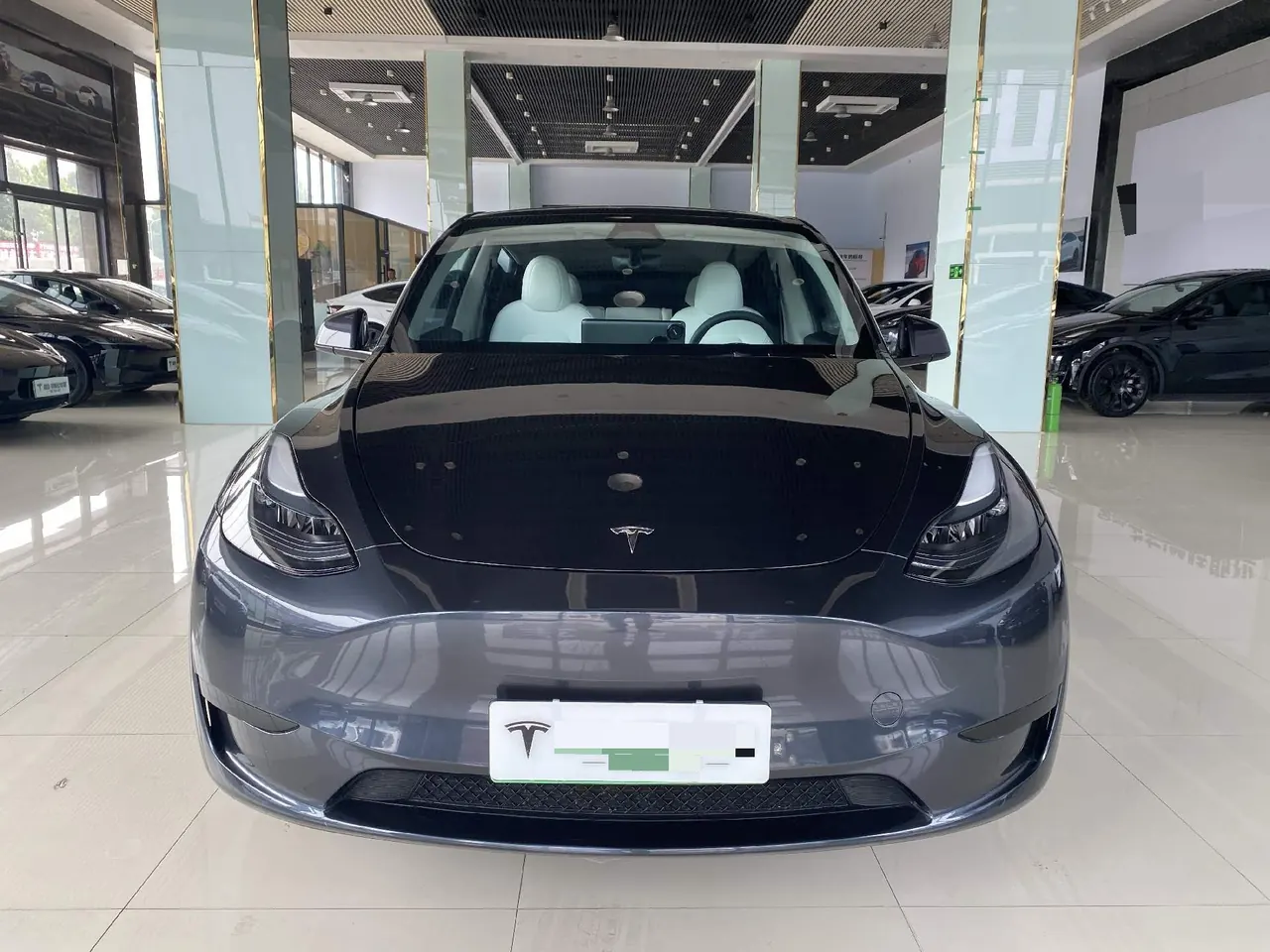 Tesla 2024 Model Y rear-wheel drive version automatic transmission 3