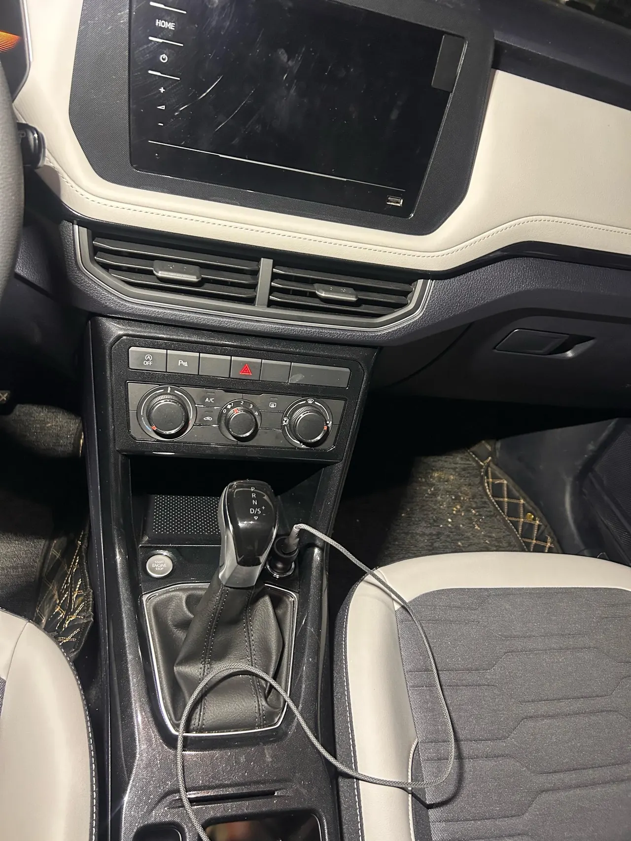 Volkswagen 2026 Tuyue Xinrui 1.5TSI 300TSI Sharp Edition Automatic Gear 5