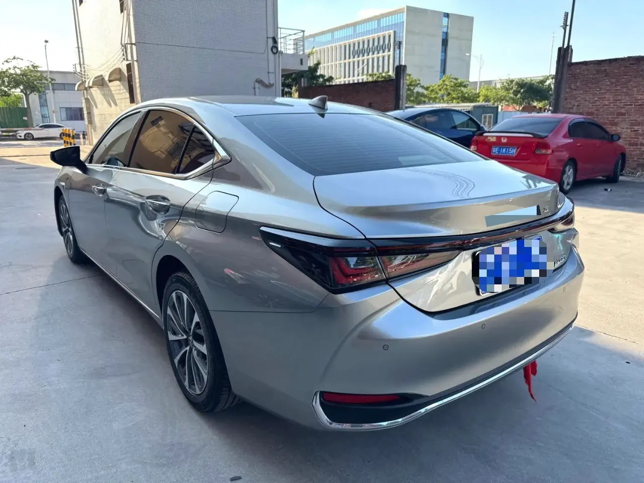 Lexus ES (Imported) 2026 ES200 2.0 Stepless Moon Shadow Double Color Special Edition Automatic Gear 6
