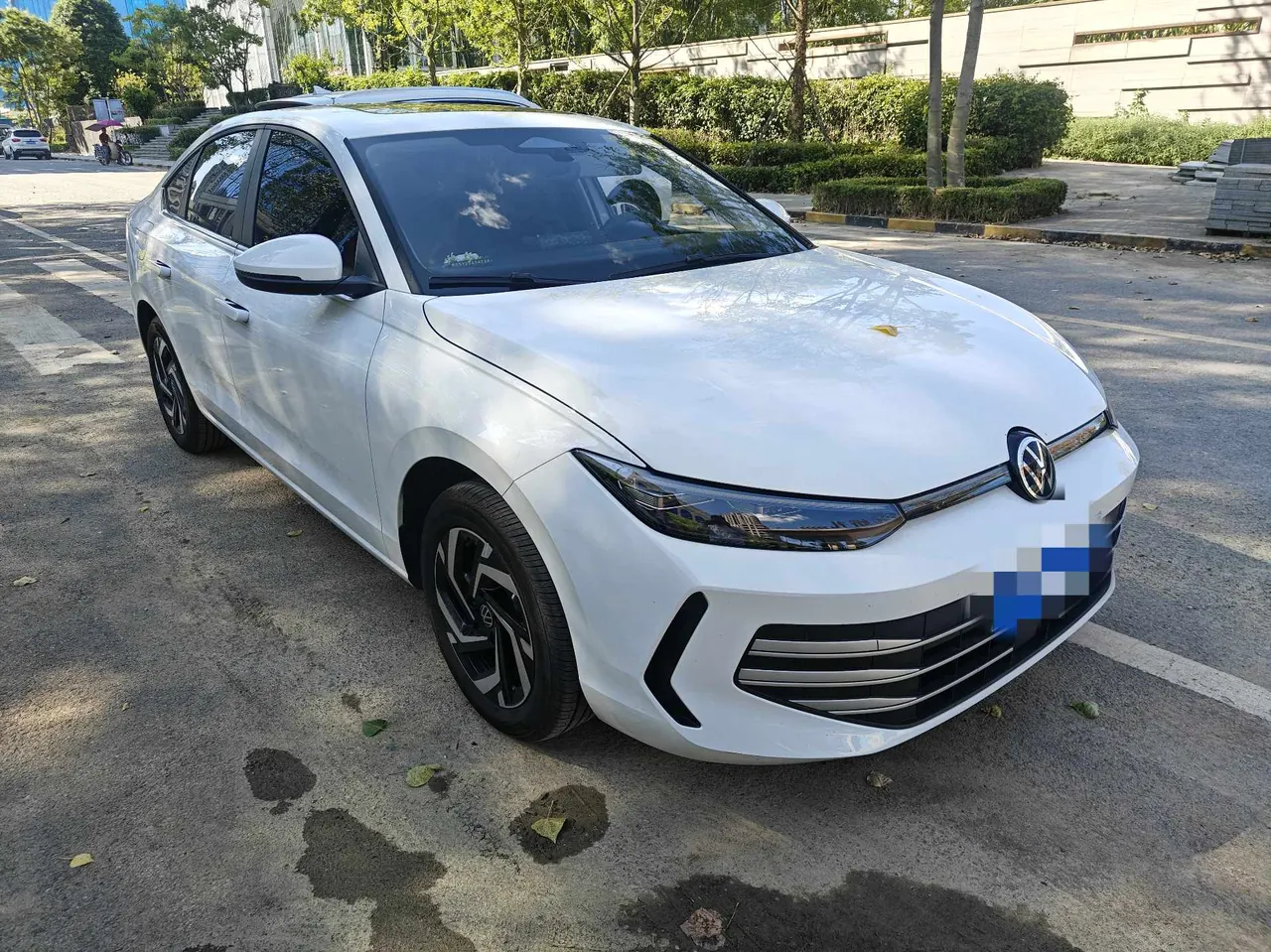 Volkswagen 2026 Lavida Pro 1.5 6 Million Edition Automatic Gear 3