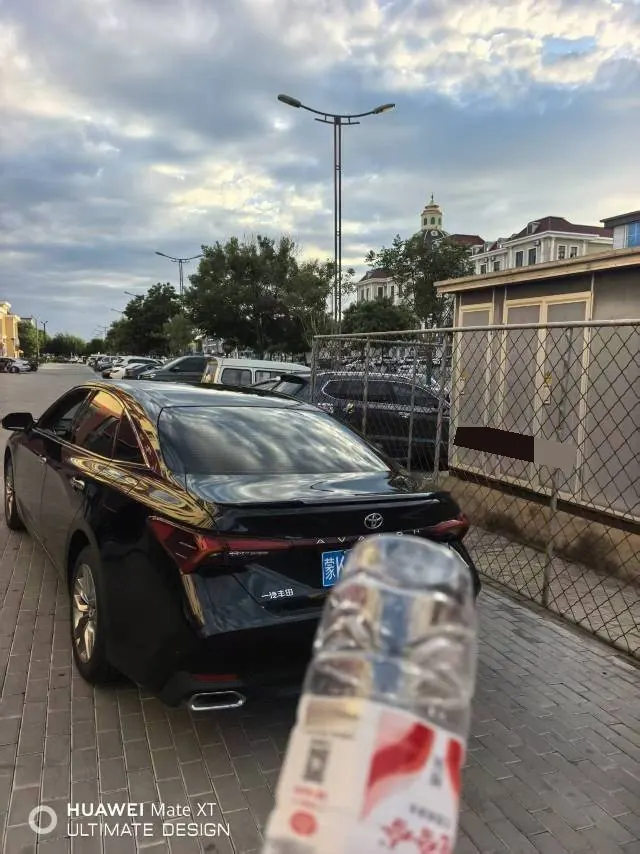 Toyota 2022 Asian Dragon 2.5 Deluxe Edition Automatic 3