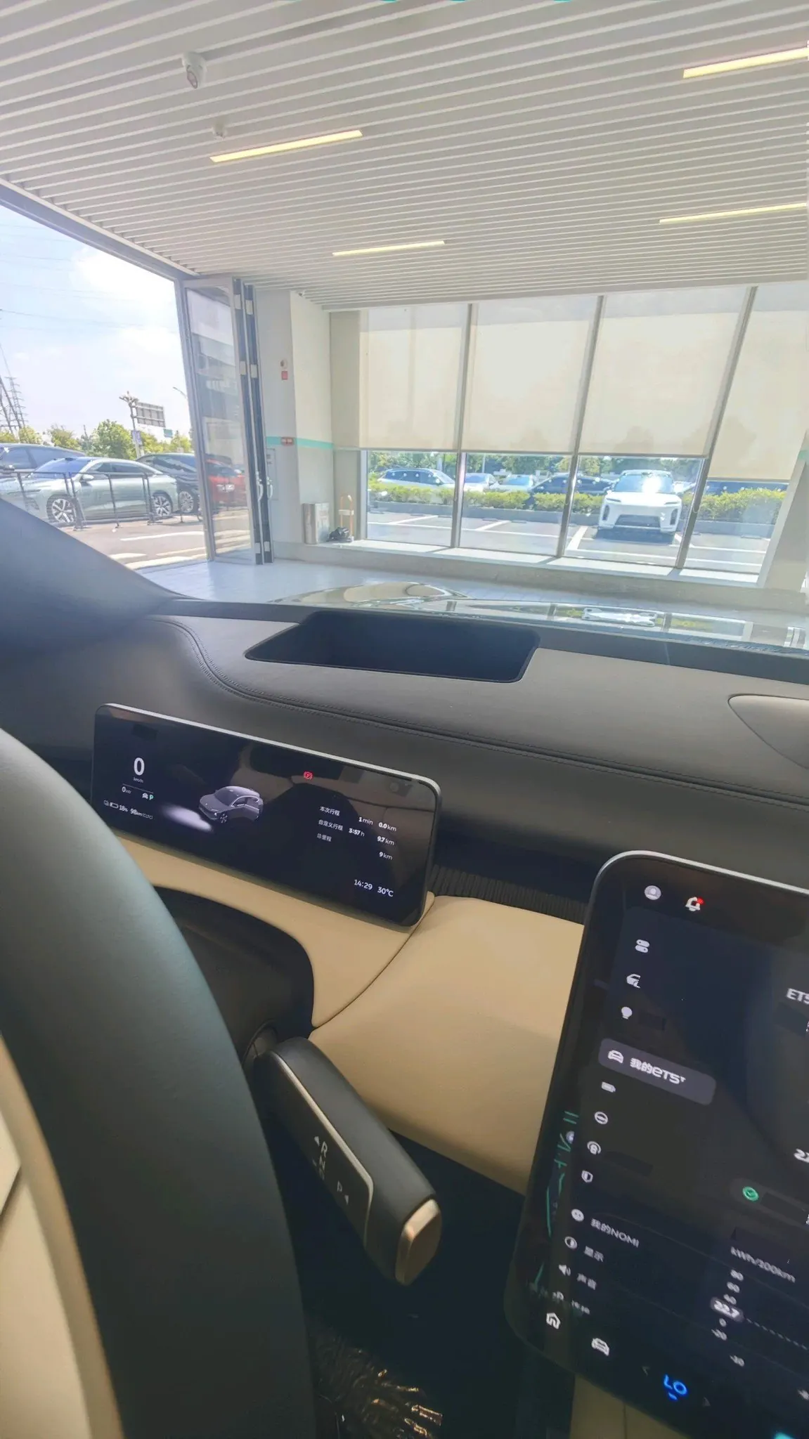 NIO 2026 ET5T 100kWh Touring automatic 11