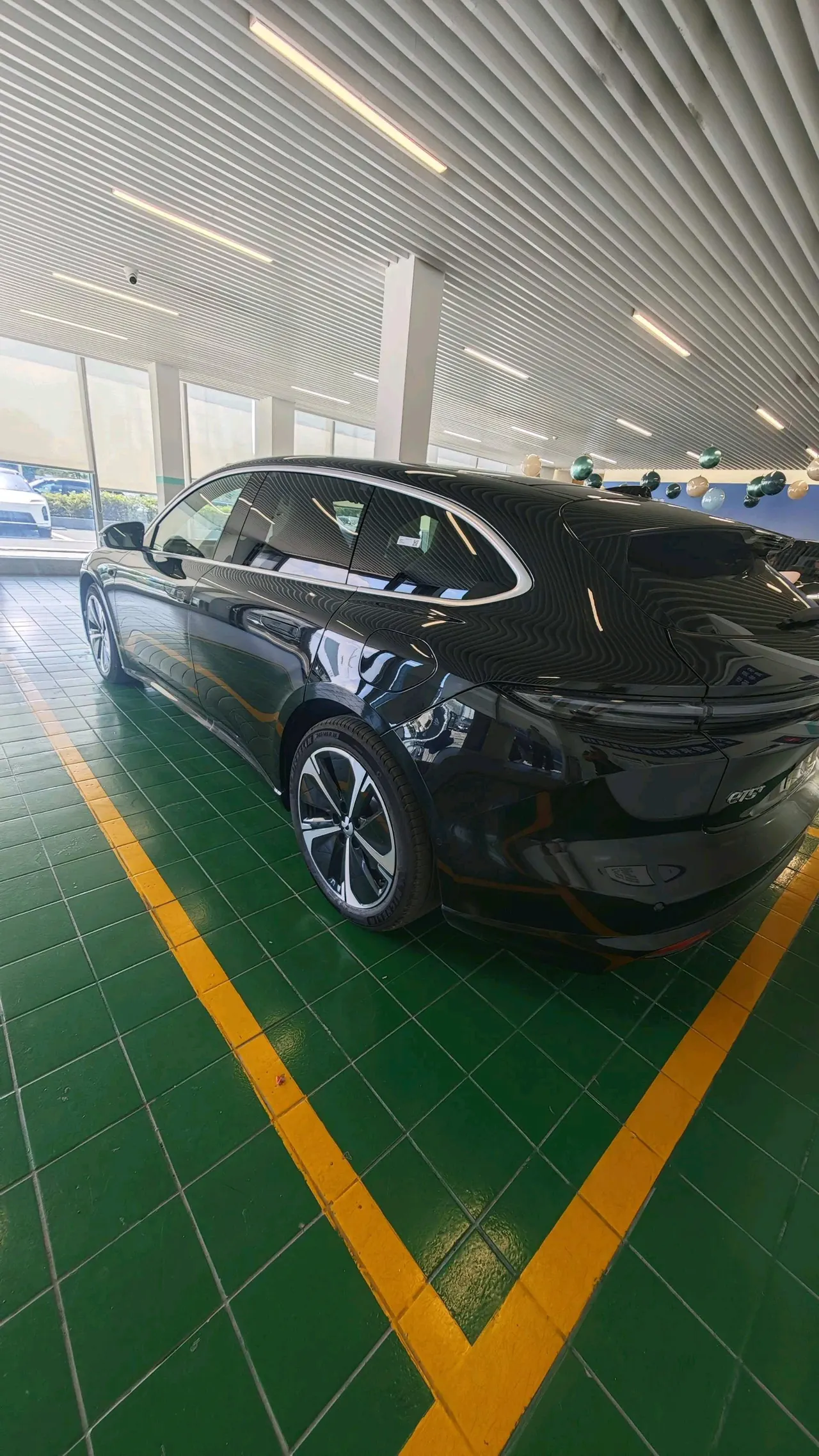 NIO 2026 ET5T 100kWh Touring automatic 13