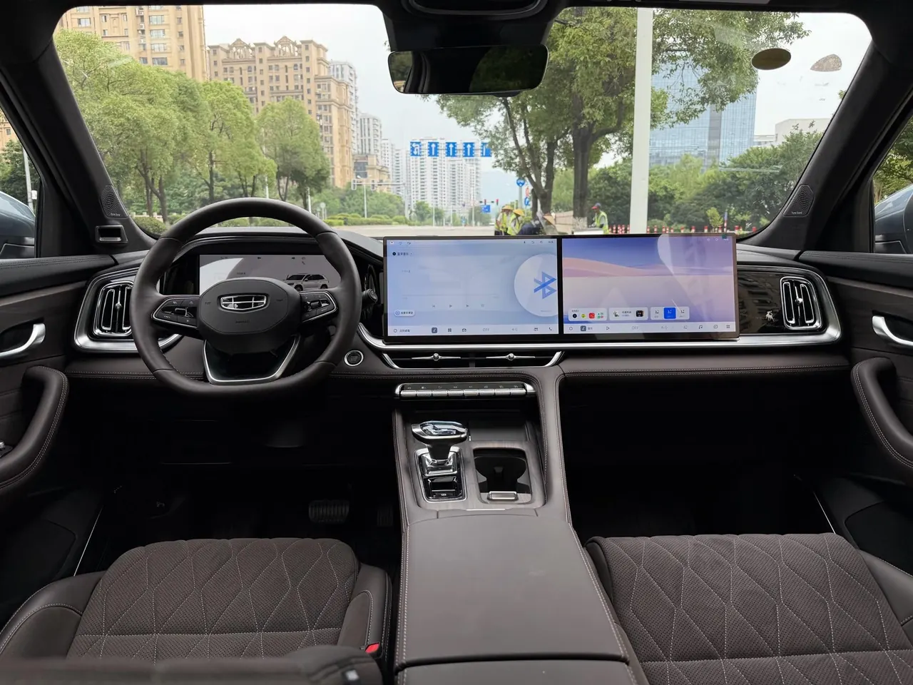 Geely 2026 XingyueL (Monjaro) 2.0TD Oriental Obsidian full moon version automatic gear 7