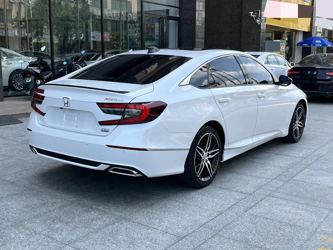 Honda 2022 10th Generation Accord 1.5T Stepless 260TURBO Magic Night Premium Edition Automatic Gear 6