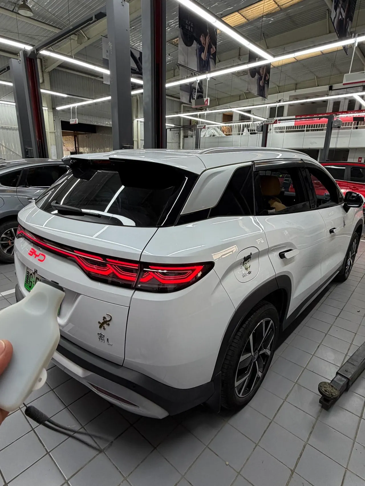 BYD 2024 Song L DM-i 1.5 Stepless 160km Exceed Automatic Transmission 2