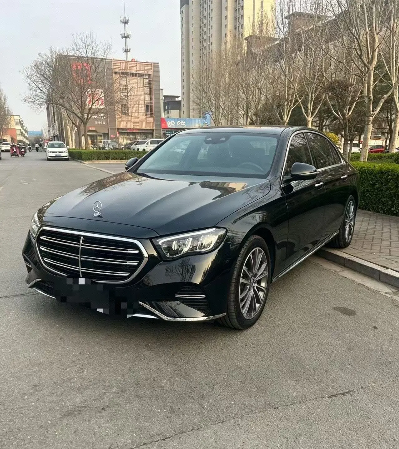 打开图片灯箱:Mercedes Benz E Class 2026 E 300 L 48V 2.0T Luxury (Modified) Automatic Gear