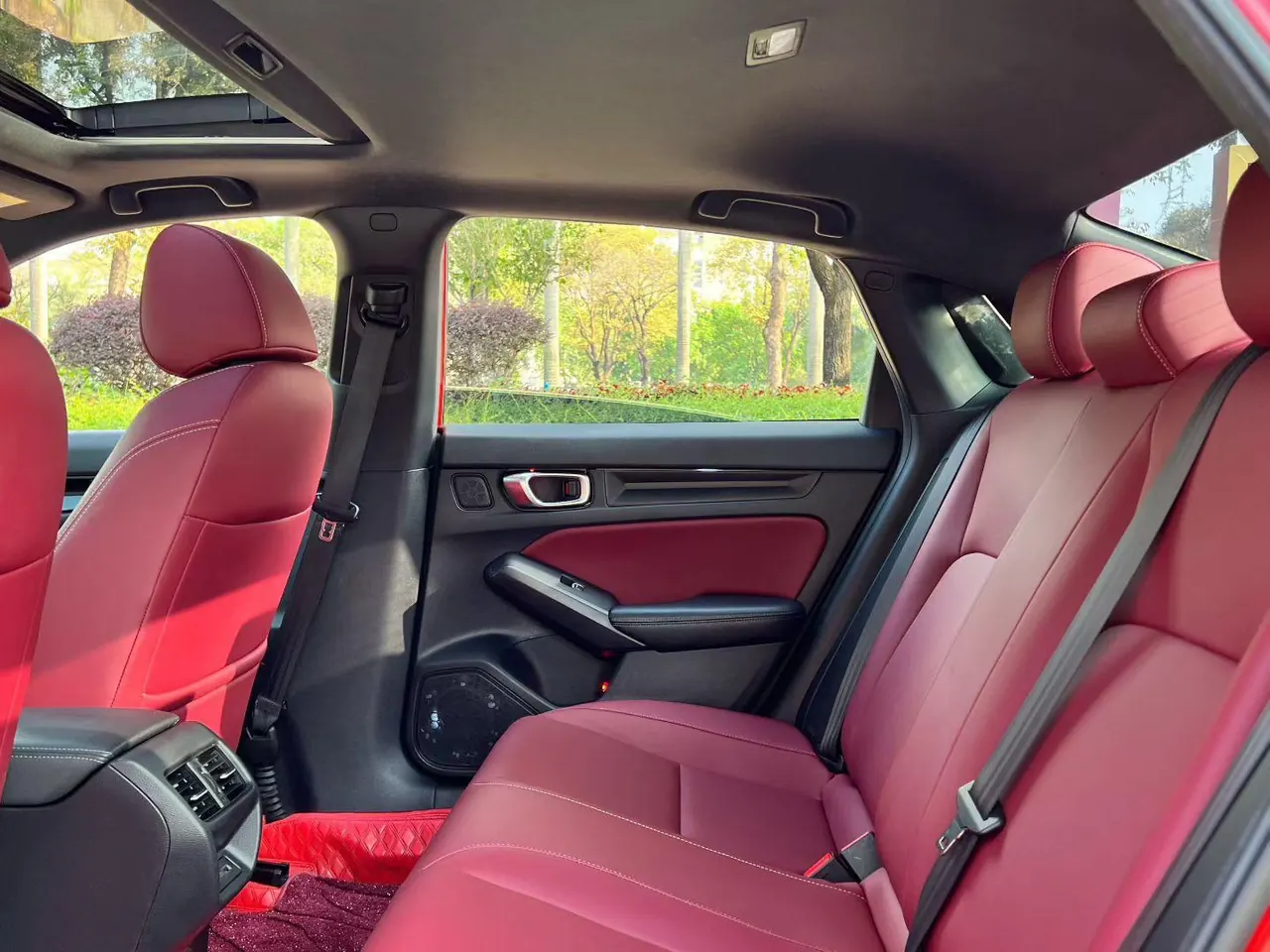 Honda 2022 Civic 1.5T Stepless 240TURBO Combustion Edition Automatic Gear 9