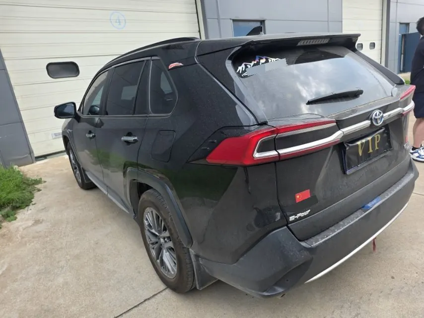 Toyota 2023 Weilanda Dual Engine 2.5 Stepless Four-wheel Drive Premium Edition Automatic Gear 3