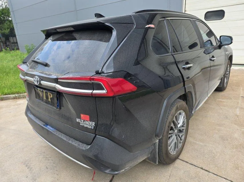 Toyota 2023 Weilanda Dual Engine 2.5 Stepless Four-wheel Drive Premium Edition Automatic Gear 4