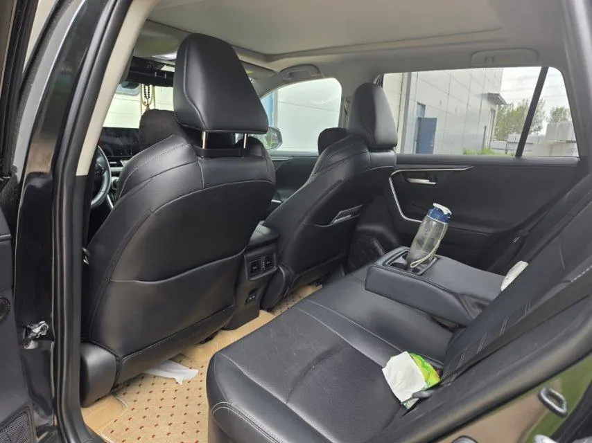 Toyota 2023 Weilanda Dual Engine 2.5 Stepless Four-wheel Drive Premium Edition Automatic Gear 5