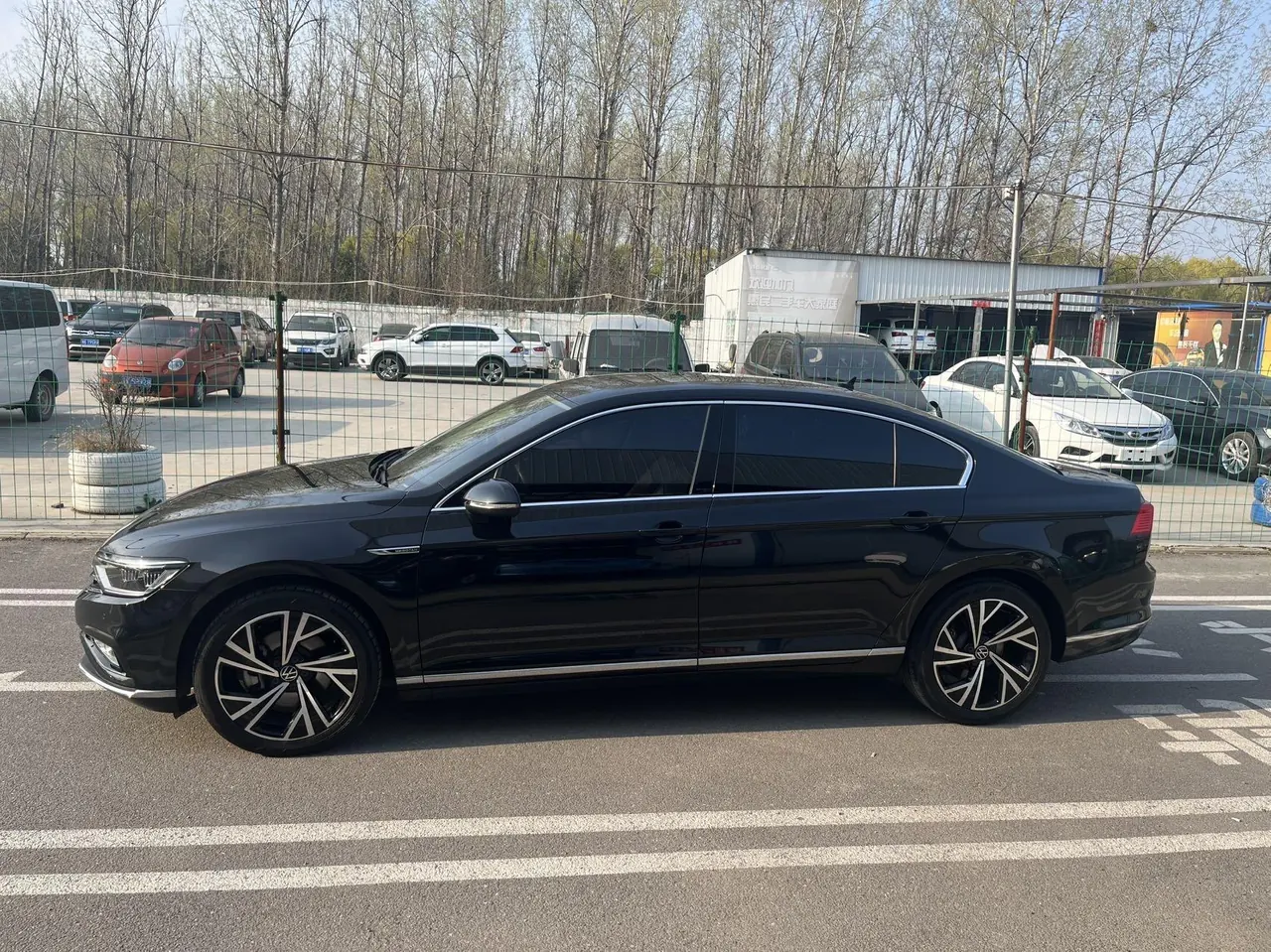 Volkswagen 2020 Magotan 2.0TSI 330TSI luxury automatic transmission 3
